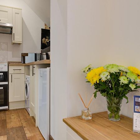 Work & Relax - Free Parking - 5 Mins To Stamford Leilighet Ufford  Eksteriør bilde