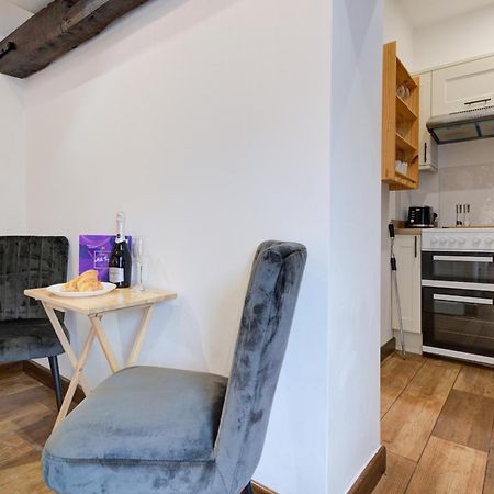 Work & Relax - Free Parking - 5 Mins To Stamford Leilighet Ufford  Eksteriør bilde